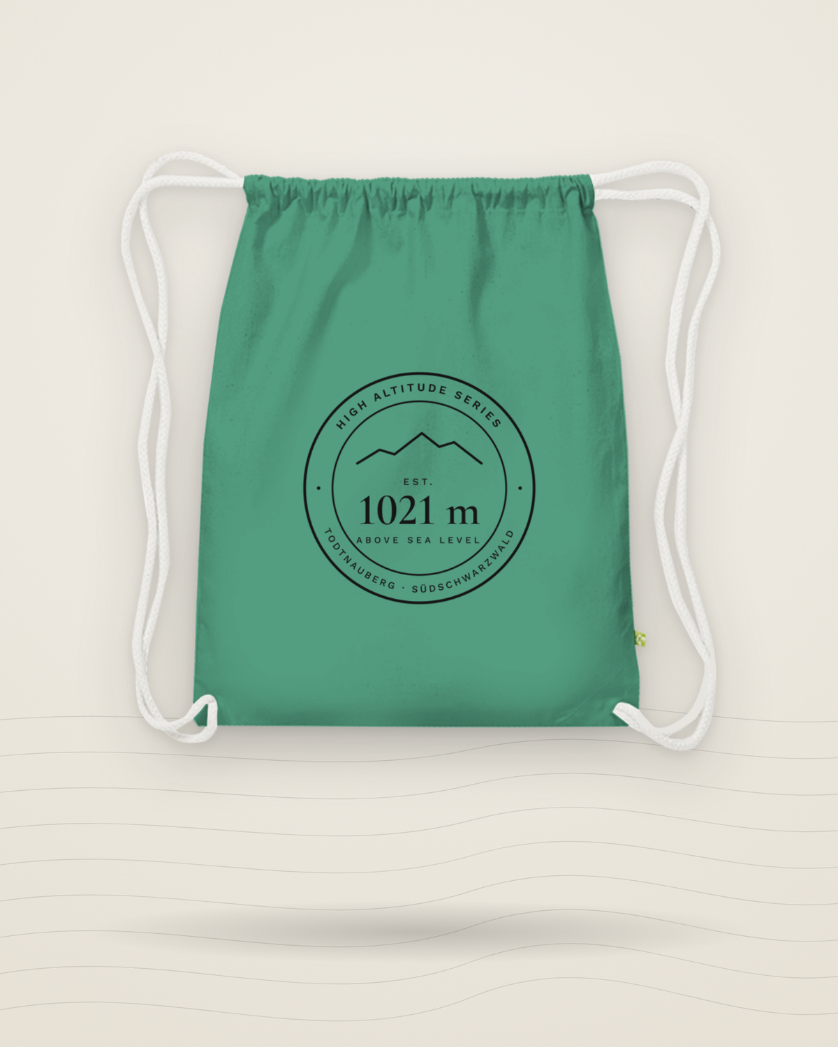Bio-Turnbeutel High Altitude in Sage Green mit dunklem Abzeichen